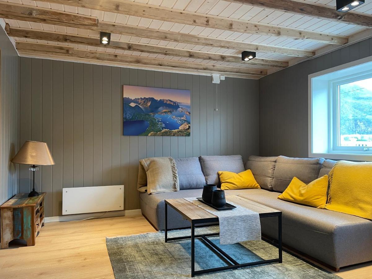 Lofoten Planet Studio Sørvågen エクステリア 写真