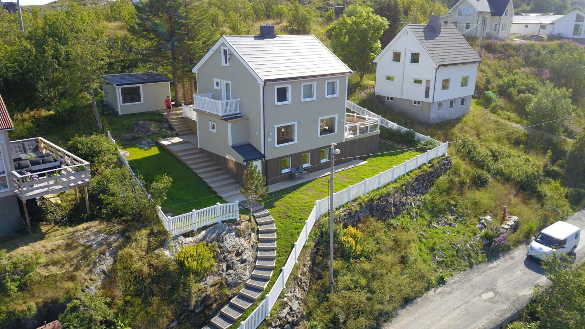 Lofoten Planet Studio Sørvågen エクステリア 写真