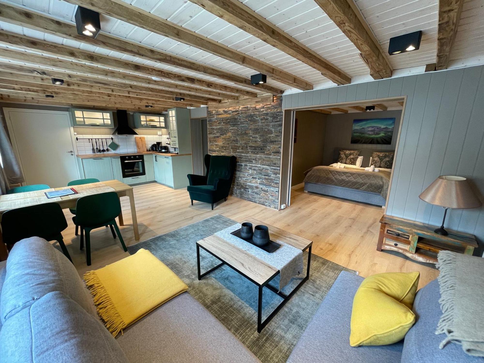 Lofoten Planet Studio Sørvågen エクステリア 写真