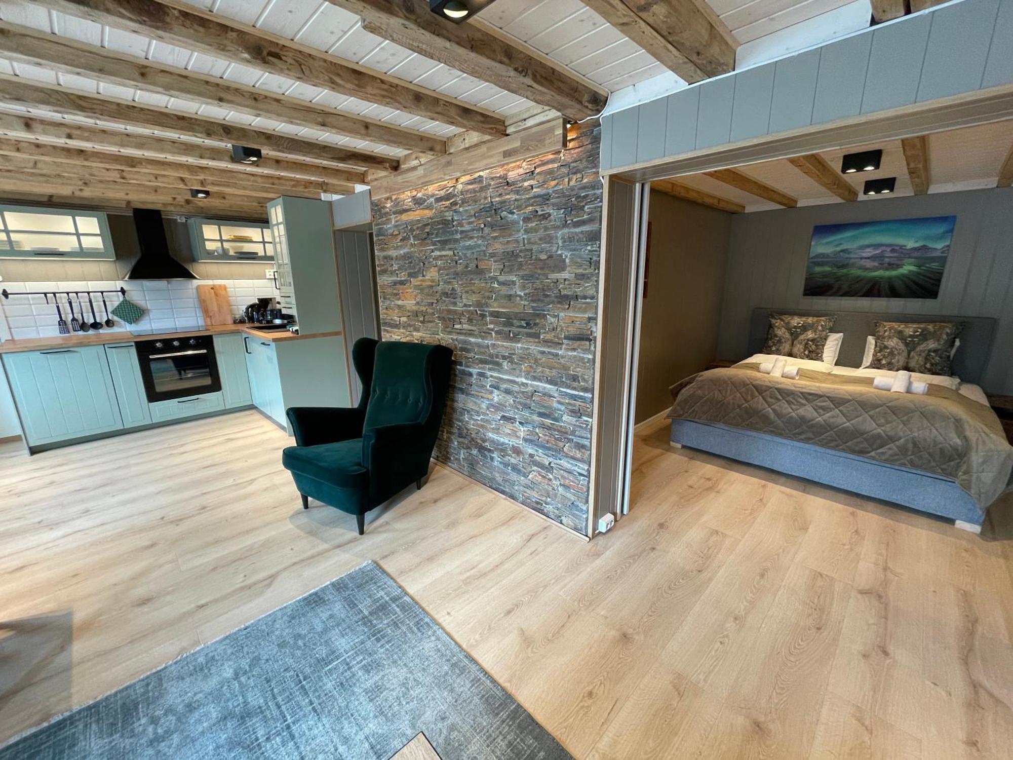 Lofoten Planet Studio Sørvågen エクステリア 写真