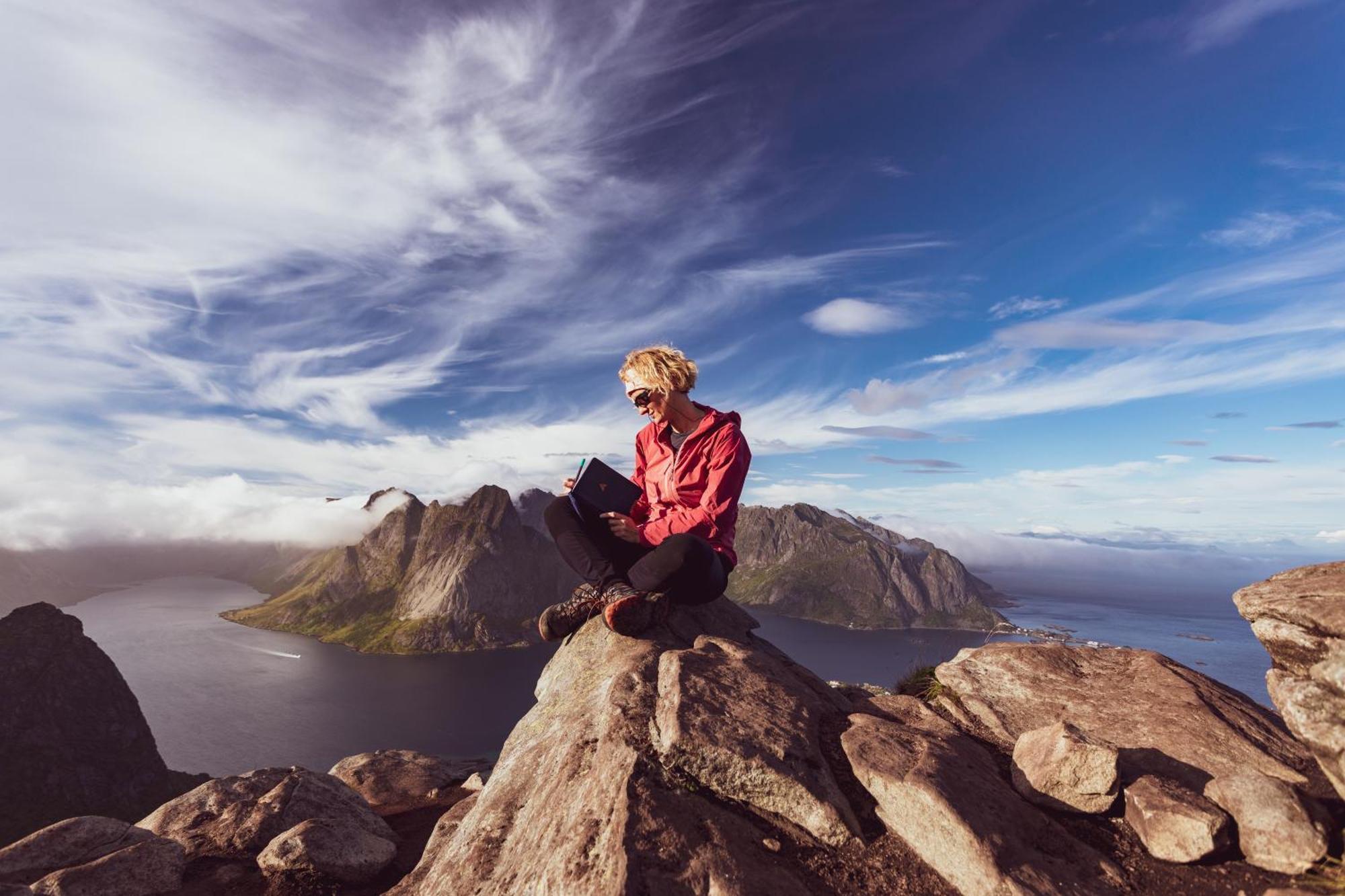 Lofoten Planet Studio Sørvågen エクステリア 写真